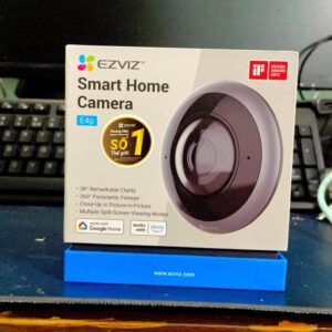 Hộp camera EZVIZ E4p trong ảnh thực tế do chủ website cung cấp